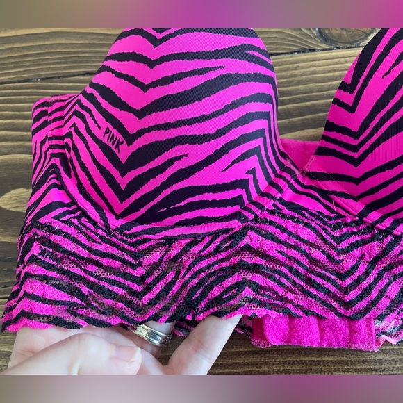 34B • Animal Print bra bundle - Picture 4 of 9